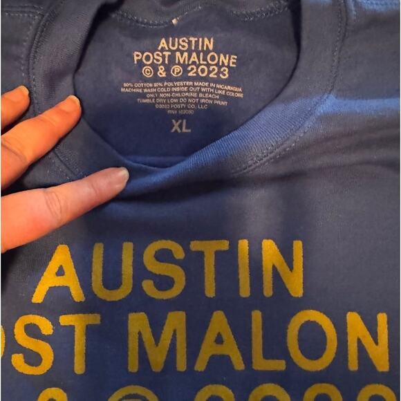 POST MALONE Blue Cryin’ Tour 2023 Crewneck, New without Tag - Picture 10 of 10